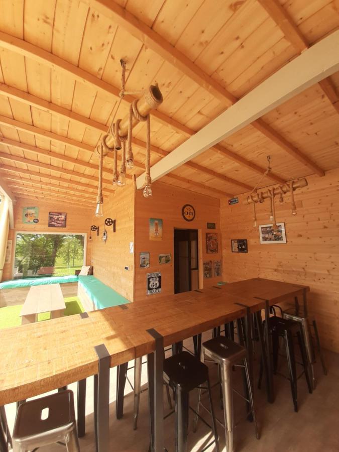 Вилла Domaine Laloubin Montagnac-sur-Auvignon Экстерьер фото