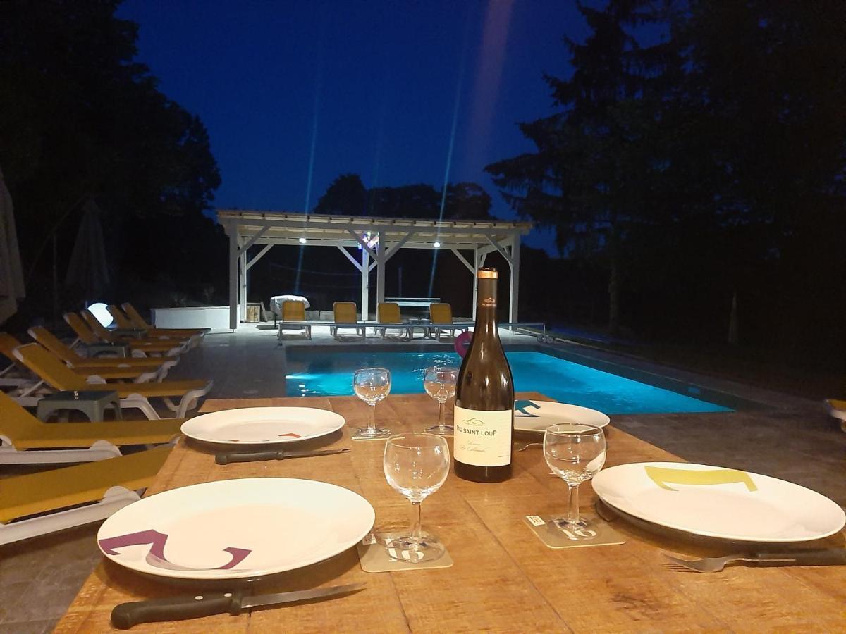 Вилла Domaine Laloubin Montagnac-sur-Auvignon Экстерьер фото